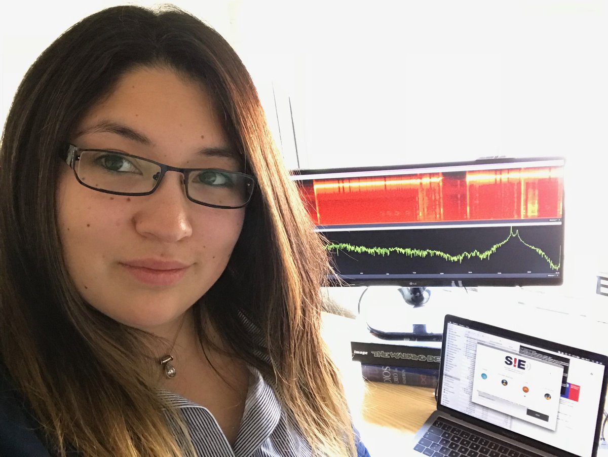 Revista_Sabado's tweet photo. @BarbaritaLaraM es la creadora de @SieEmercom un sistema de información de emergencias. Por su labor ella es parte de nuestros #100líderesjóvenes>> https://t.co/yhxmT4ffyX https://t.co/eZGVB8lodA