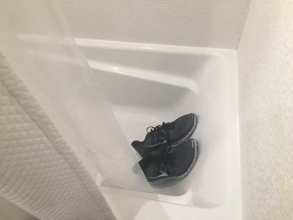 jcsomerville's tweet image. I peed in a stranger’s bathroom and this scared the shit out of me.