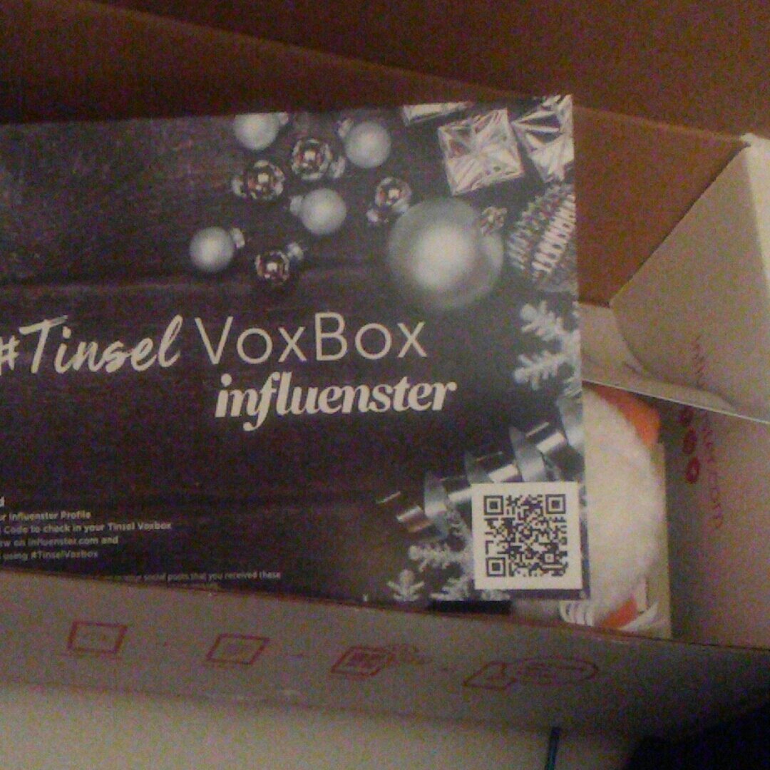 Rojay_Badass's tweet photo. I love my voxbox Im going try it out right now thanks influenster https://t.co/c0HYW3acwQ