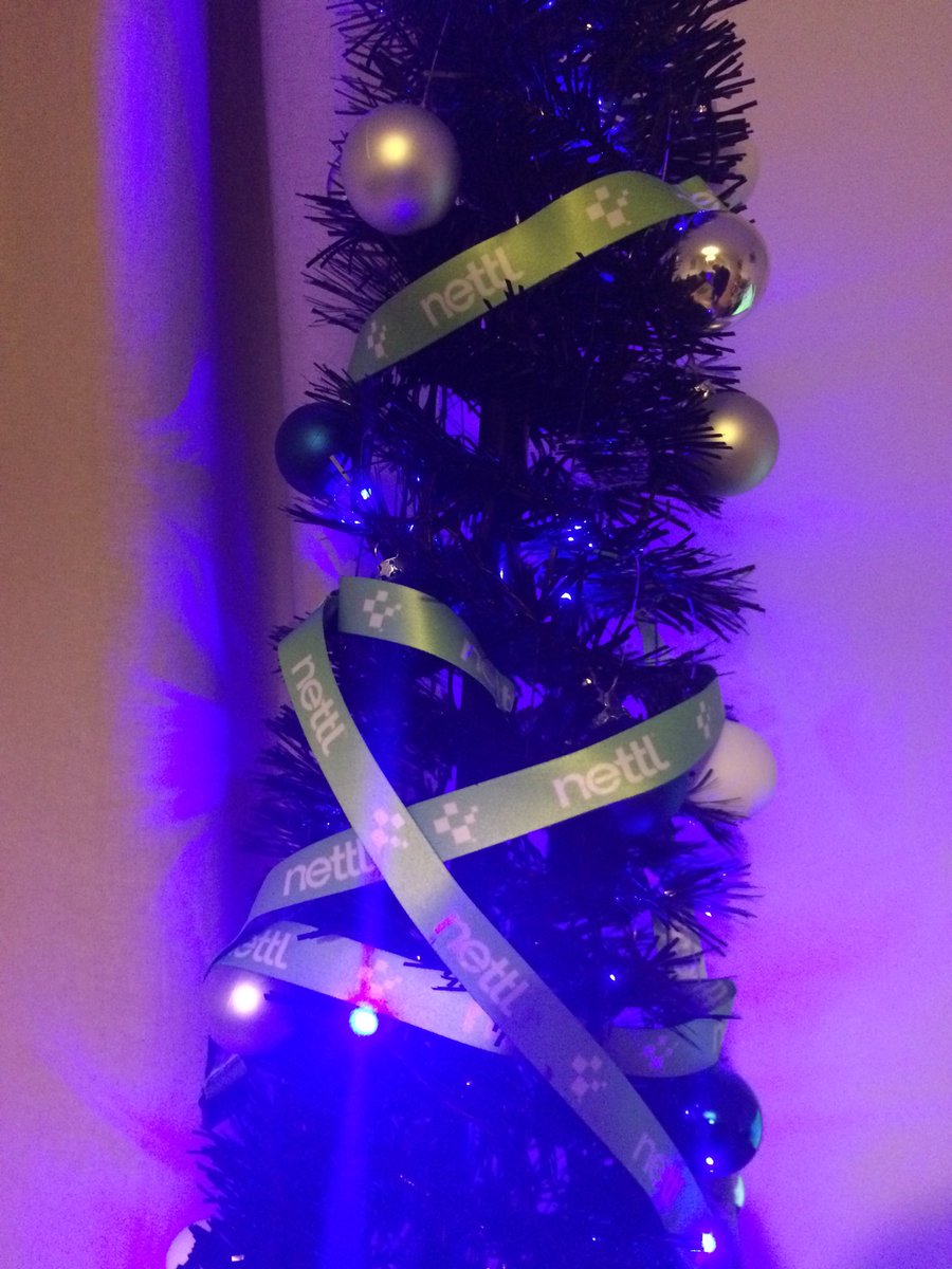 29design_print's tweet photo. Christmas as part of the nettl family, who needs tinsel!
#29design #nettlofbristolnorth #nettl #nettlfamily #websitedesign #graphicdesign #print #graphicdesigner #webdesign #designstudio #chippingsodbury https://t.co/MjLLoE4vMx