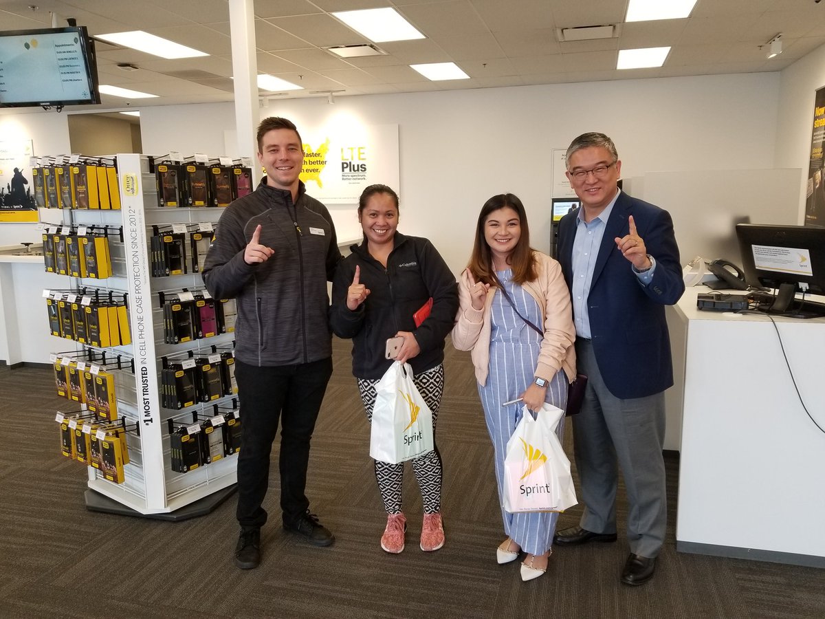 suehyun_chung's tweet photo. Bye TMobile! Customers are happy. #WeAreNorCal #connectNowNorCal https://t.co/Um5FeX35lv