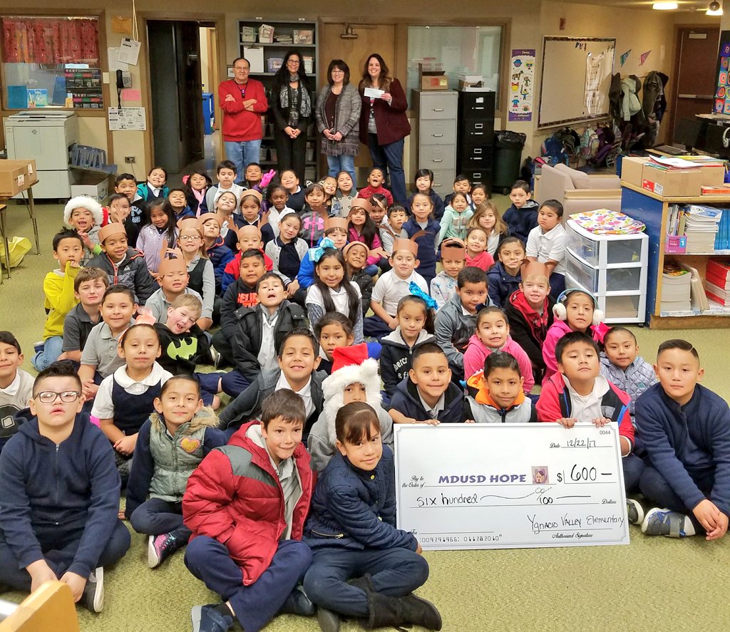 mcsherrym's tweet photo. Our candy cane-gram fundraiser was a huge success! We donated $600 to @MtDiabloHOPE Thank you Vivica for all the wonderful work you and your program do! #yvepride #MDUSD https://t.co/Bf8VEBDqdp
