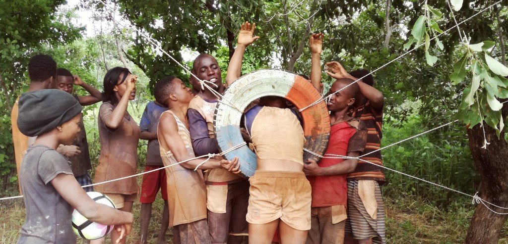 zimmission's tweet photo. https://t.co/qEMCtJe1Qv Applications for volunteer placements in Victoria Falls now open for health professionals, students, churches and team bonding. Also youth programs offering alternative to backpacking for 18-25 yr olds. #medicalvoluntourism https://t.co/ziiz6bYf31