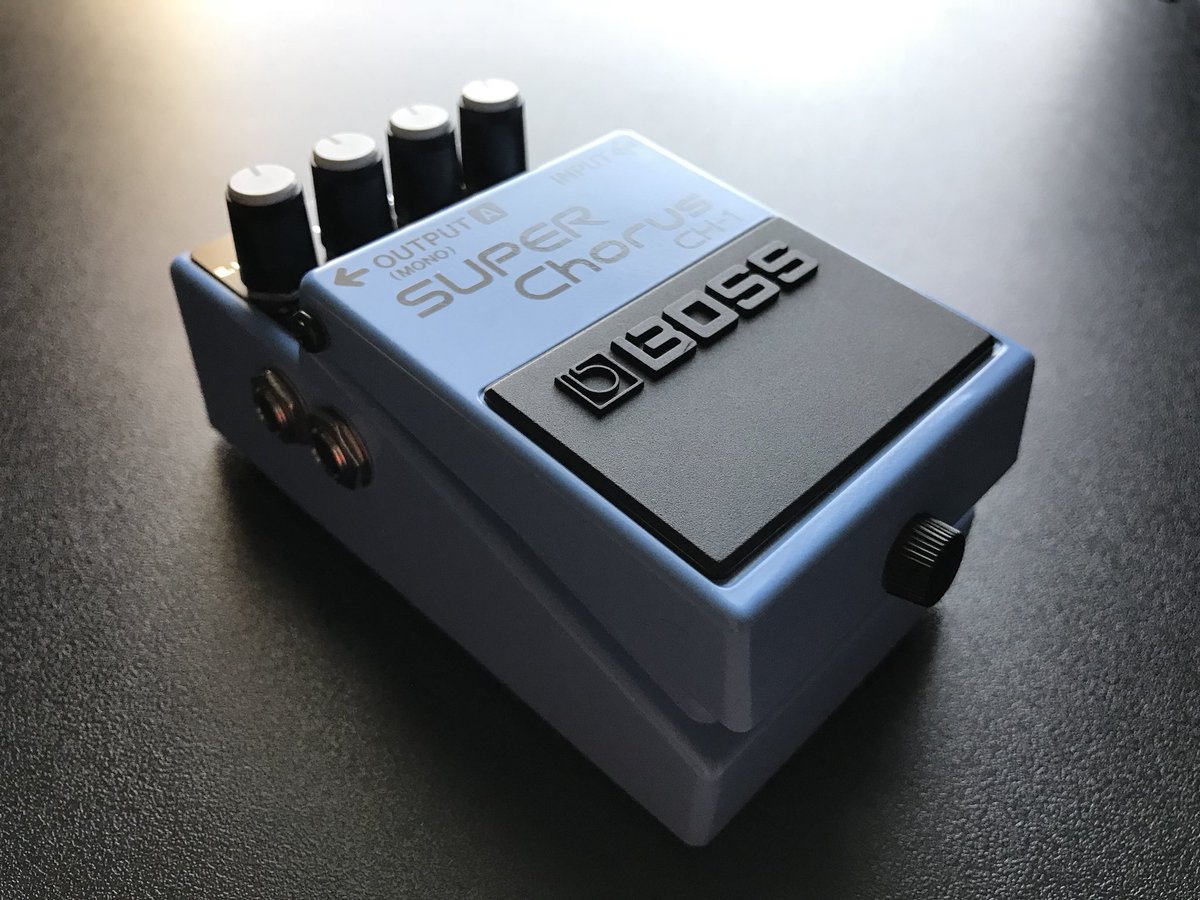 DeliLeonid's tweet photo. Classic BOSS chorus pedal with clean, brilliant sound #boss #chorus #guitar #pedal #pedalboard #rolland #awesome #sound #song #music #studio #musician #guitarist #songwriter #happy #enjoying #ibanez #gibson #fender #marshall #orange #christian #worship #God #Jesus #love #church https://t.co/76rghopkgA