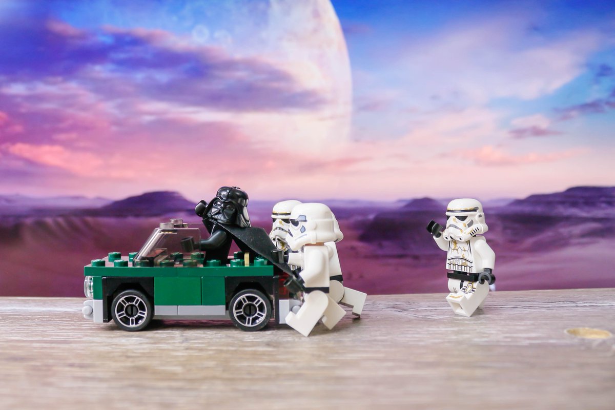 Legoartkusmatt's tweet photo. Hey guys, push Me a little bit because My car broke down.
#Lego #legos #afol #legostagram #legoart #legominifigures #legophotography #kustra #minifigure #photooftheday #picoftheday #followme #bestoftheday #LEGOStarWars #starwars #starwarsfan https://t.co/ECbLQsNAF2