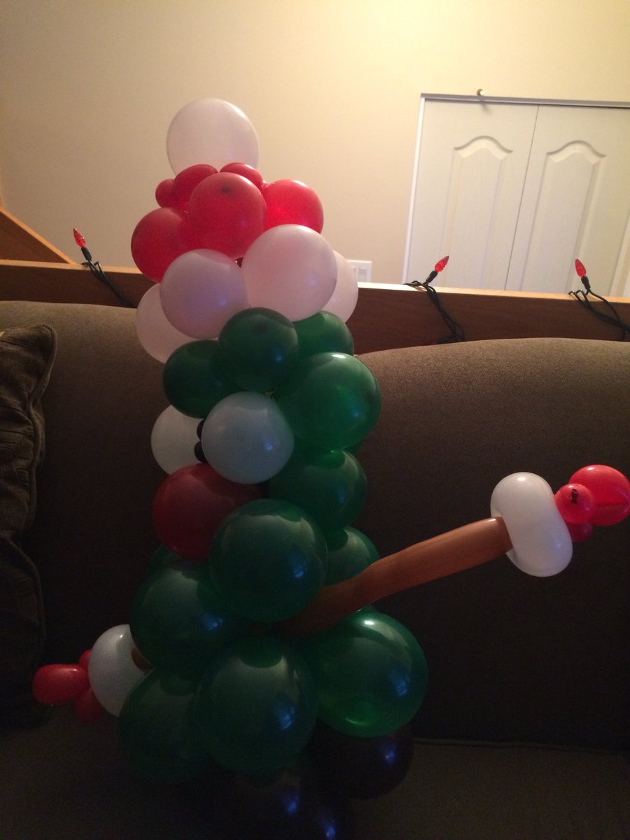 mudbunny74's tweet photo. I think I am going to have to have a chat with the teachers at my youngest daughter’s school. #penistree https://t.co/JGdqbhCZuB