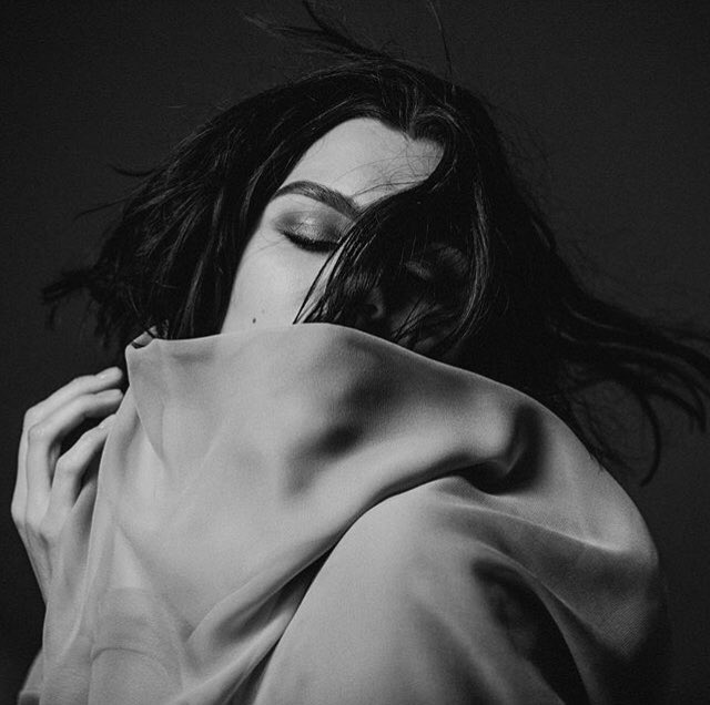 SlayMeJessieJ's tweet photo. #QueenMusicVideo by @JessieJ coming soon !!!!! https://t.co/j0l4fCfQXD