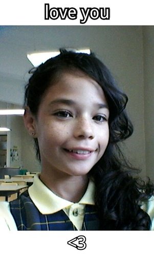 Mix5RepDom's tweet photo. Hermosa y tierna <3 https://t.co/lUJEvMBCDO