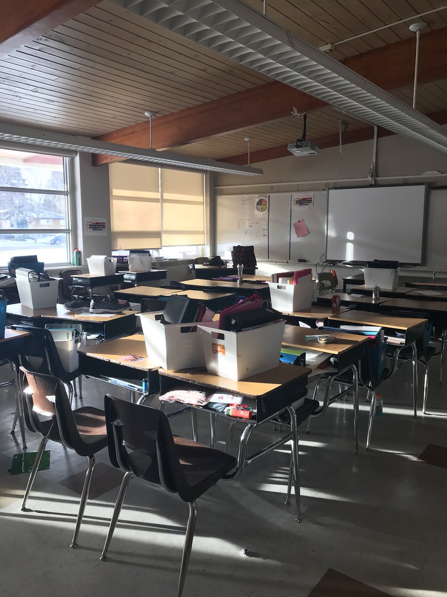 simpsola's tweet photo. Thank you @GRoadSchool and @ebenj9 for an amazing internship experience! I am going to miss this school, the students and the people so much! I had the best last day filled with movies, carolling and some sweet good byes! This hard day made easier by receiving my teaching cert! https://t.co/mEDaxwV3YQ
