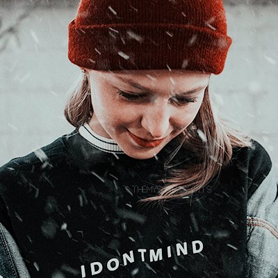 girlxofsteel's tweet photo. »    Cʜʀɪsᴛᴍᴀs

ᴍᴀᴋᴇ ɪᴛ ᴀ ᴅᴇᴄᴇᴍʙᴇʀ 
      ᴛᴏ ʀᴇᴍᴇᴍʙᴇʀ 🎄 https://t.co/Jy2b4G9PBG