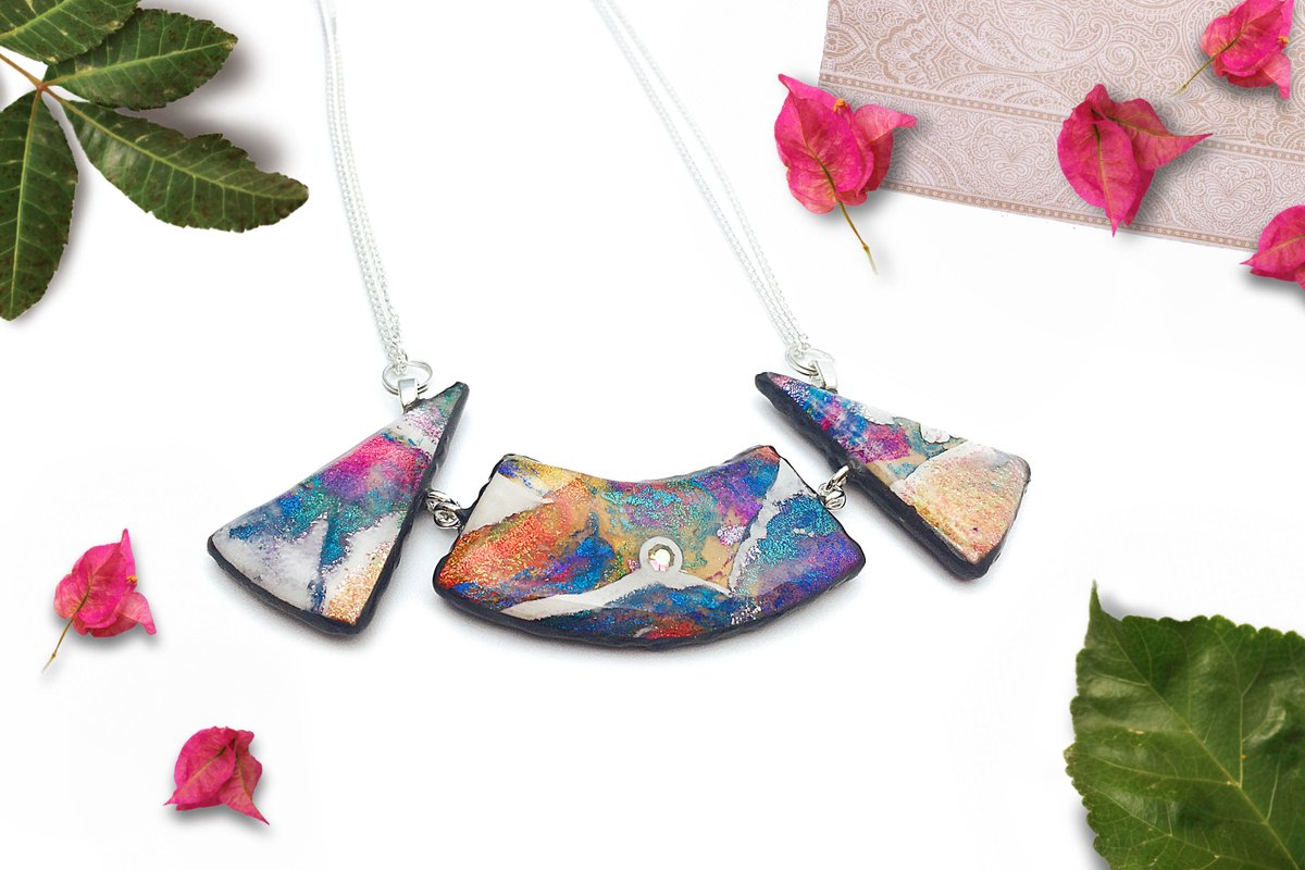 shinyque's tweet photo. Mixed media geometric necklace, Foil fimo necklace, Statement col… https://t.co/8iYIh4EH4Q #ootd #MultiLayerNecklace https://t.co/HVTPSxZIoR