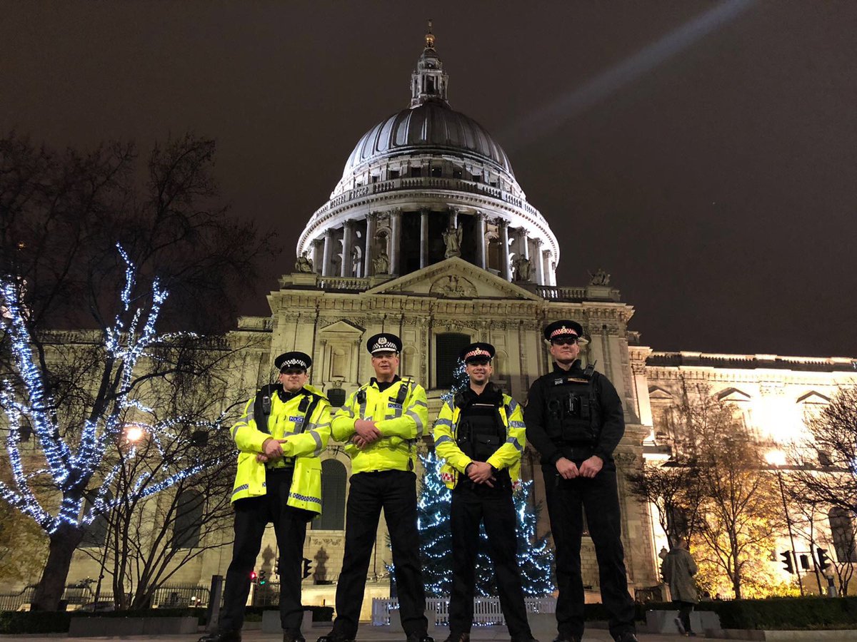 Herts_Specials's tweet photo. SCO Kendrew &amp; SSGT Whittle are in London on a dual-force collaboration with @CityPolice . 5 I-Grade calls so far. #collaboration https://t.co/BKLmTcXuML