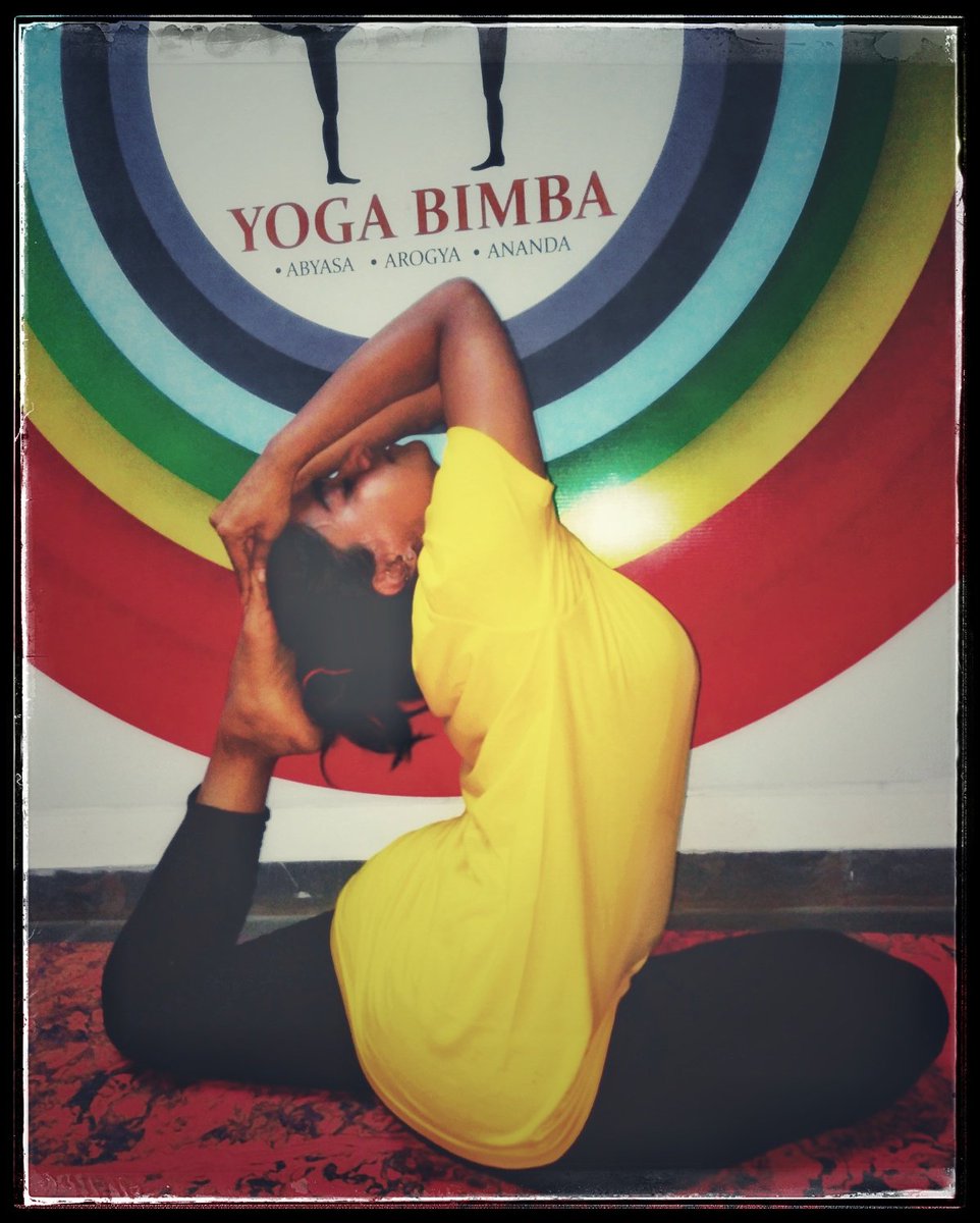 rjsowjanya's tweet photo. Tune in to #AithalakadiMorning as #Always18 continues and we talk about #Yoga and how it helps us stay fit <3
#MyLoveForYoga #EkaPaadaRajaKapotaasan @radiocityindia #AithalakadiMorning https://t.co/wIUtg14jSP