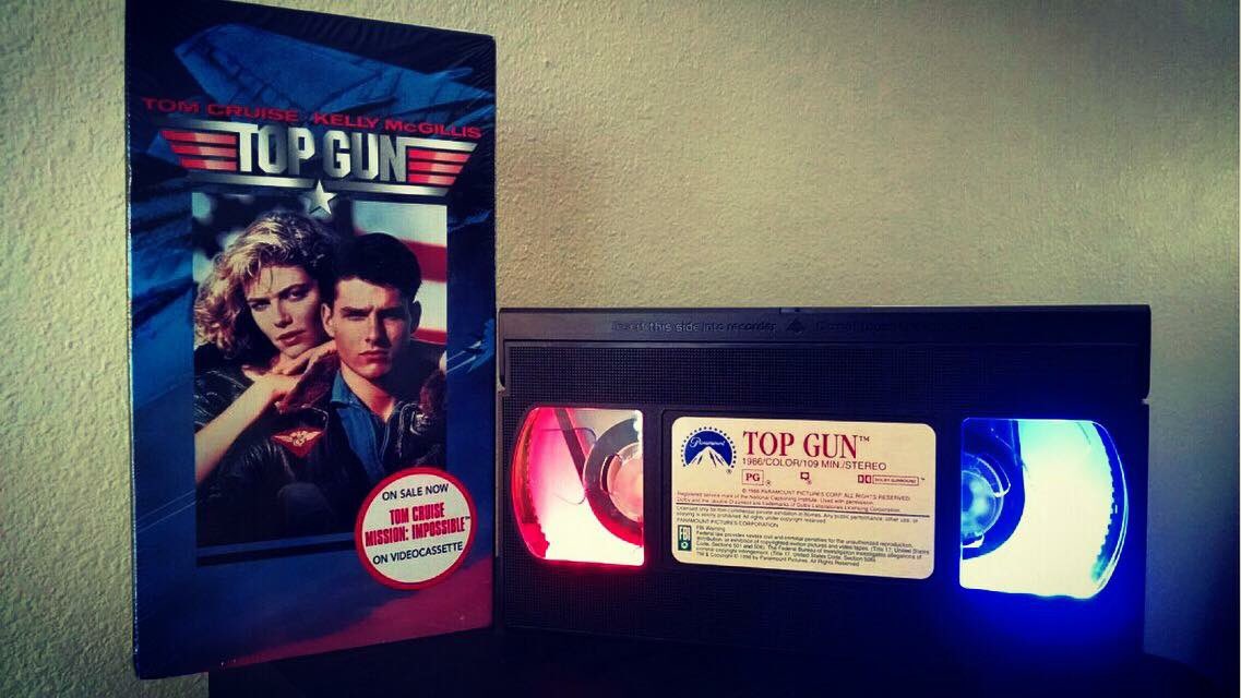 voltagevhs's tweet photo. Customizable VHS lamps. For business inquiries e-mail: voltagevhs@gmail.com. #vhslamps #voltageVHS https://t.co/inAp7xOq3S