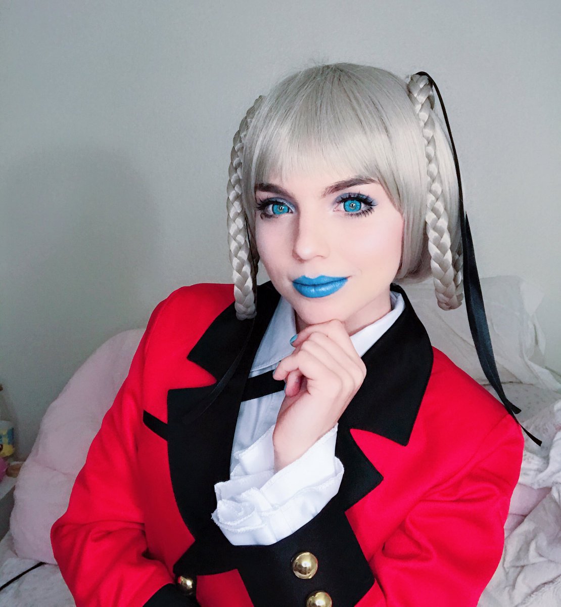 kyonijimura's tweet photo. Cosplay vs character meme I think I did a p good job on it can't wait to wear this at a con https://t.co/OQUQHwhasw