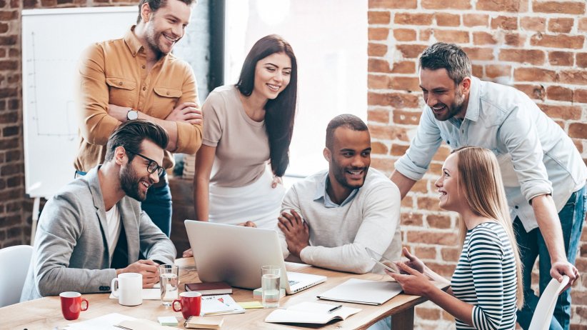 LauraMath3r's tweet photo. The topic that is sure to accompany us into #2018 is #sexualharassment and how gendered power dynamics play out in the workplace. Good news: there’s a solution.
_
https://t.co/H41EB3q5yY #2018iscoming https://t.co/lhazg7iGas