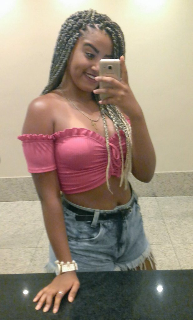 Leholiveira157's tweet photo. Na Dúvida vai as 2..💅😍💋#Gordinha ..rS 😄❤ https://t.co/dYRkouhxsF