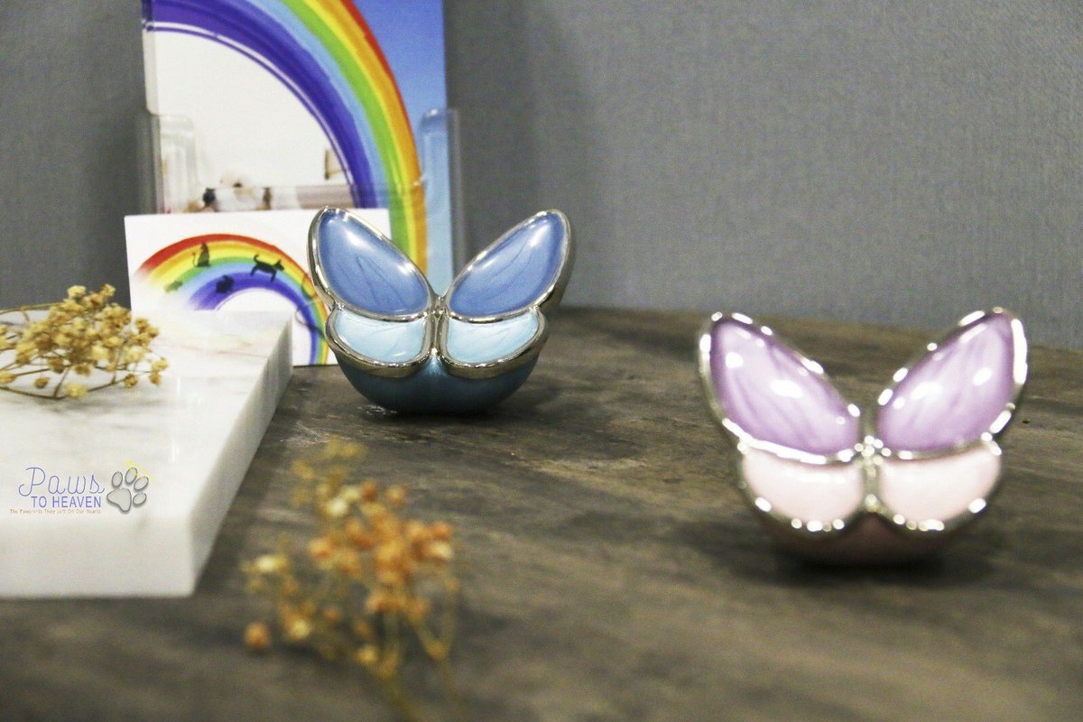 cckmarblesg's tweet photo. #cremationurn #wingsofhope #memorialspecialist #memoriesoflife #singapore #inlovingmemory https://t.co/1DCIjJI40S