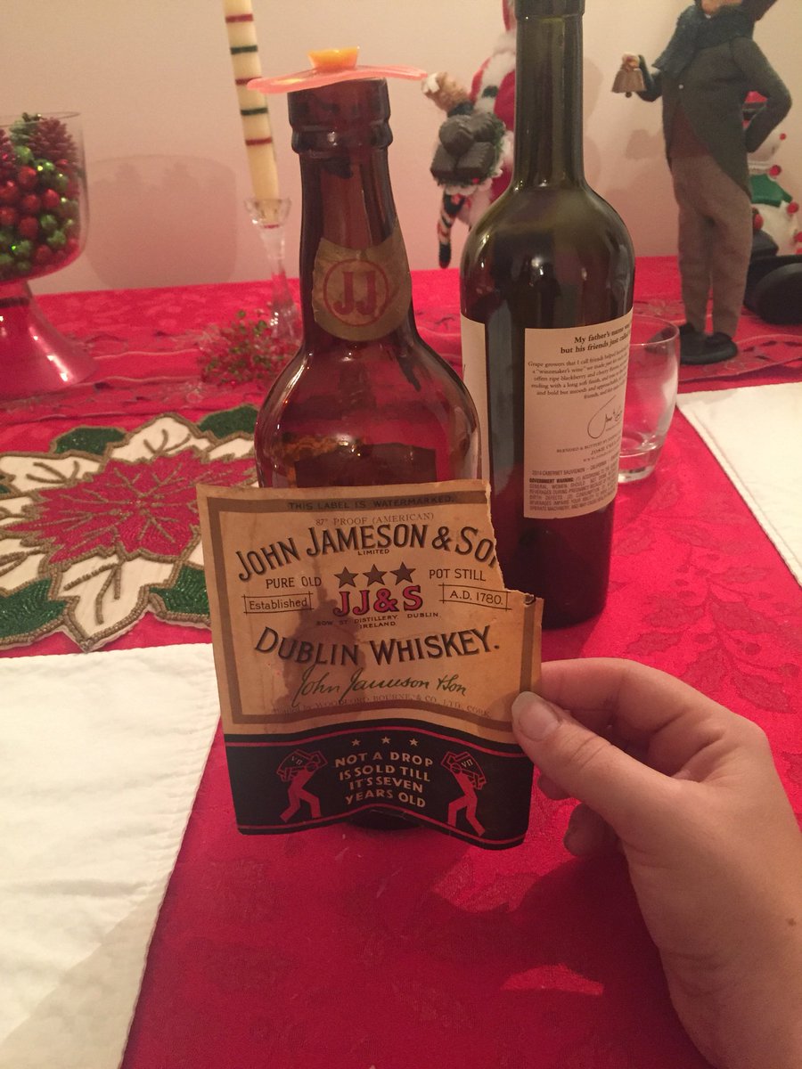 CDRecruits's tweet image. Hey @jamesonwhiskey! Can you help me and @mikeyd56 identify this bottle?