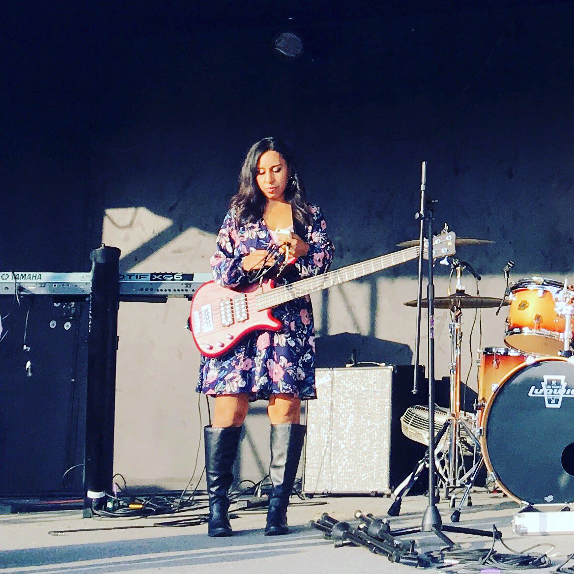 d_cardiel's tweet photo. Set up your heart as well to offer your best praise to The King!! #earlysetup #morningbass #passion #lovewhatyoudo https://t.co/QEsKStsQoo