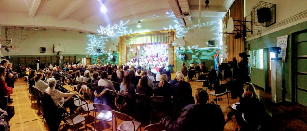 Merci M. Radu pour un excellent concert musical du temps des fêtes! Happy Holidays to everyone!
