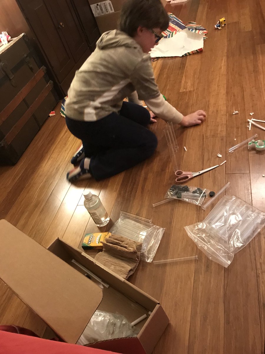 DrLoganCaldwell's tweet photo. When you’re in 4th grade and your aunt was a 4th grade teacher...you get to have “Christmas School!” 😂🤷🏼♀️
My nephew working on #STEM activities on break. #ScienceIsFun #PoorKid #HeHadFunThough #SoDidHisAunt
🎄👩🏼🏫🎄 https://t.co/ikTGfKeMWt