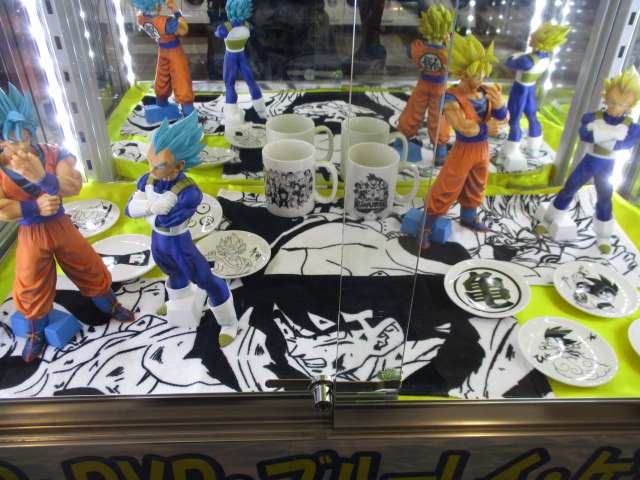 アニメイト福岡パルコ בטוויטר くじ情報 一番くじ ドラゴンボール メモリーズ は本日発売 上位賞の 孫悟空 フィギュア は超サイヤ人verと 超サイヤ人ゴッド超サイヤ人verの２種類があるばい ラストワン賞の ベジータ フィギュアも合わせて飾りたいばい