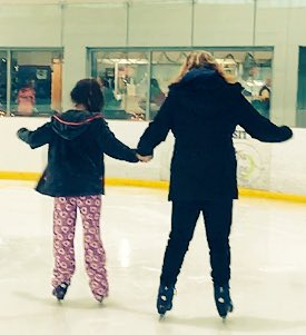Schechter_Sci's tweet photo. One of those lovely moments when the student becomes the teacher ⛸⛸ #ScienceOfSkating #Physics https://t.co/3L5o1BBfRm