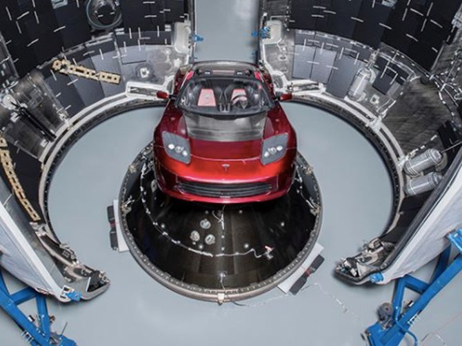 Elon Musk Reveals Photos Of Tesla Roadster Baaz