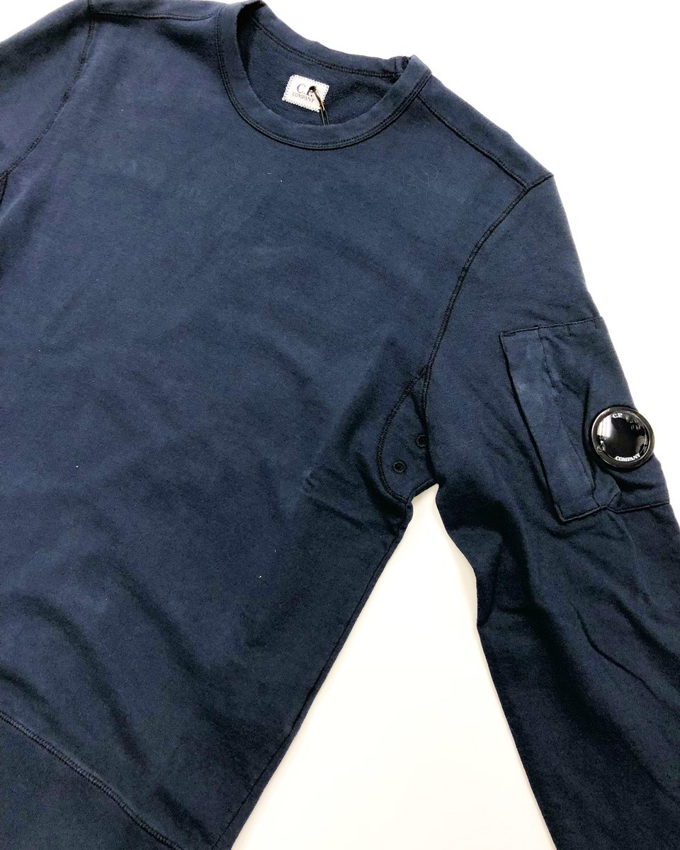 cafferys's tweet photo. #cpcompany #cp #new #SS18 #sweat #crew #blue #turquoise#navy #lense #goggle #cpcompanymillemiglia #milliemiglia #streetwear #terracecasual #casual #cafferys #inverness #scotland #highlands £135 small-xxl #xmas https://t.co/QZrVOp1504