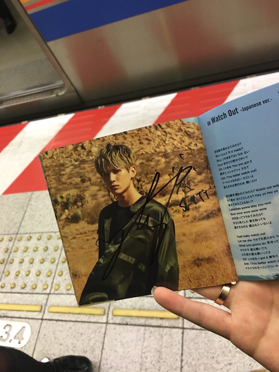 k_ili_c's tweet photo. SF9 リリイベ サイン会良すぎた

#SF9 #リリイベ https://t.co/c7C5nUclvl
