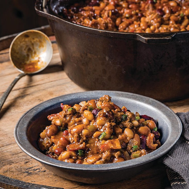 CertAngusBeef's tweet photo. Nothing says winter like a big bowl of comfort food. CHUCKWAGON BEEF &amp; BEANS is the ideal meal for a cold and blustery day. Get the recipe here: https://t.co/pvy0kYPvwK #certifiedangusbeef #bestangusbeef https://t.co/72RVANxOVl