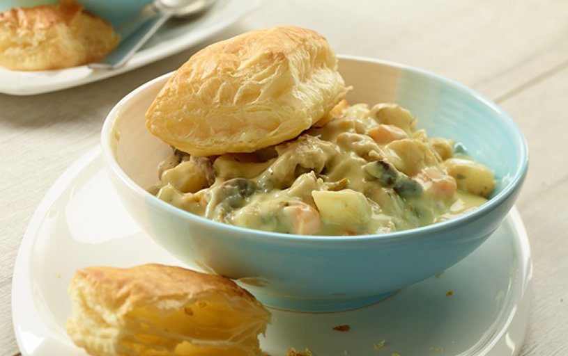 LhsRacing's tweet photo. Got  #Christmas #dinner #leftovers? Try this amazing Turkey Pot Pie #recipe. https://t.co/ryJZKeP93A https://t.co/FR9hSOvOeJ