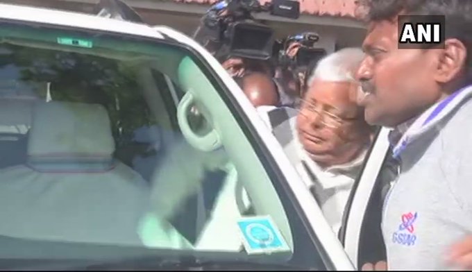 ट्विटर पर छबि देखें
