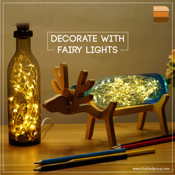 BhattadGroup's tweet photo. Stuff Fairy lights in red and green coloured bottles or lanterns and place them around the house to create a celebratory ambience while you host Christmas &amp; New Year party.

#ChristmasHomeDecor #BhattadGroup #RaisingTheBar #RealEstate #Home #Mumbai https://t.co/Rw6jZtQB4q