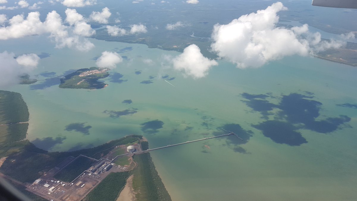 LathaTweets's tweet image. Landing views in Darwin city... totally unexpected..and pleasantly surprised !!! #DarwinLanding #DotheNT #Qantasflight
