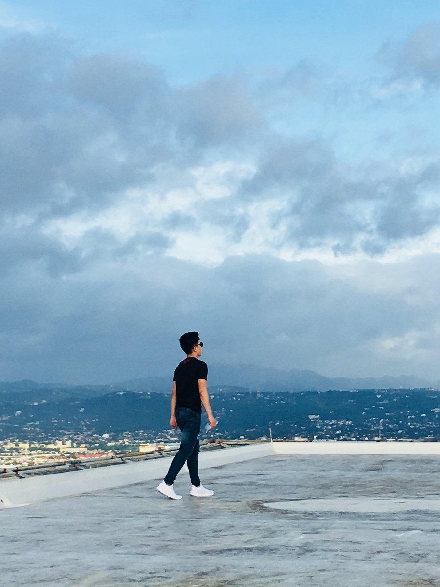 imjeremyg's tweet photo. 🔜 https://t.co/9myYjCekXZ