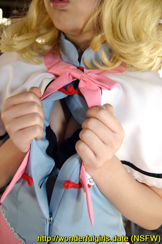 cosplay_touhou's tweet photo. #AliceMargatroid #Bra #Cleavage #Cosplay #Dress #Hairband #KanzakiNachiho #OpenClothes https://t.co/Ci3ph8HXus