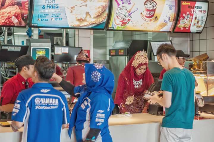 iamajayrahman's tweet photo. Bila kau tengah sanding tapi manager panggil suruh masuk kerja https://t.co/prr7KVtQJB