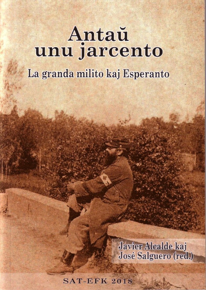 _SATeH_'s tweet photo. Kelkaj homoj kutimas donaci librojn en tiuj ĉi tagoj. Jen interesa propono: transnacia perspektivo pri la unua mondmilito https://t.co/KZVpwRAnZK https://t.co/spwYRLNvGY