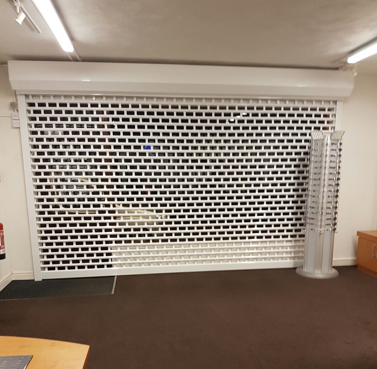 rsgsecurity_uk's tweet image. Our RSG5600 Shop Front Roller Shutters offer security as well as visibility to your retail outlet; fitted recently in High Wycombe.
rsgsecurity.co.uk/rsg5600-shop-f…
#rsgsecurity #securityshutters #shopfrontsecurity #fightburglary #makingbritainsafer
