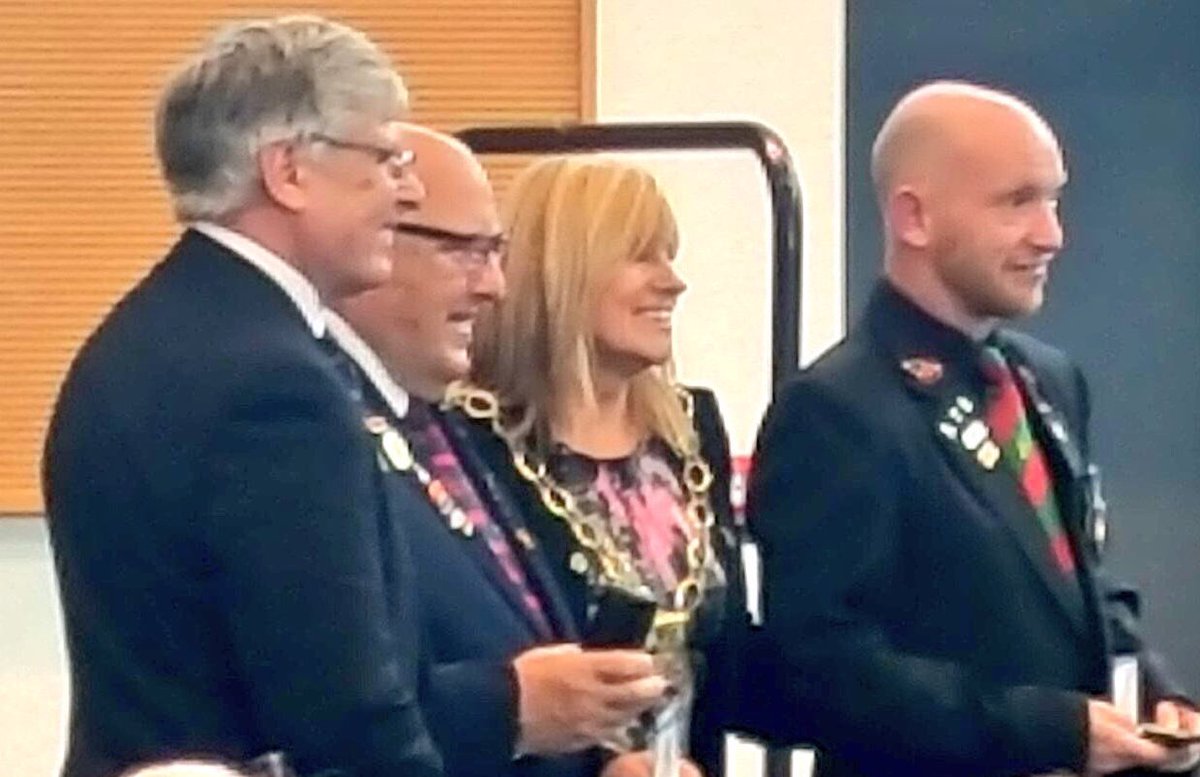 ForwardAssist1's tweet photo. Thanks To Last Years #RedCupCheer Funding From @StarbucksEMEA @nbrly our Veterans Cook2Give Team has Cooked 3000 Nutritious Meals In 2017 ! If That Wasnβt Enough They Have Cooked & Served Over 150 Meals In The Last 2 Weeks & 50 Diners Are Expected On Xmas Day! #CheerForGood ππ https://t.co/hvDaAIDhyM