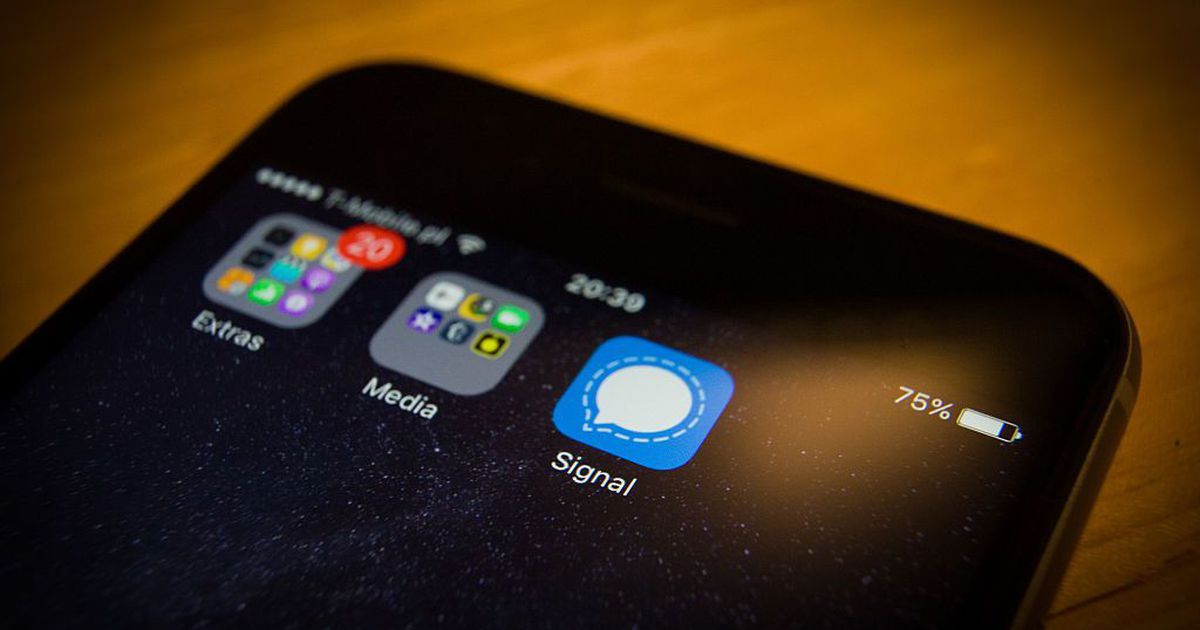 AscendroTech's tweet image. Truly private conversations online are underrated - and only becoming more important. Read more about how you can message securely: buff.ly/2BVBnPS #tech #news