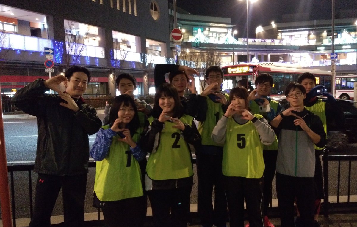 摂南大学法学部 中沼研究室 22日金曜日 第31回の寝屋川ジョグパト 各学年から参加 大阪府警察本部さん Opp Seian も前回に引き続きご参加くださいました 今回はイルミネーションラン 香里園駅周辺のライトアップ箇所に立ち寄り イルミネーションと