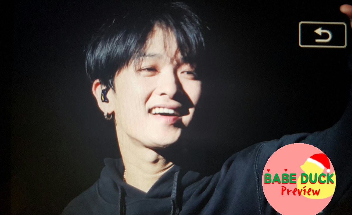 babeduck0807's tweet photo. 171223 고양콘서트 프리뷰

예쁘자나💕

#김재덕 #kimjaeduck
#젝스키스 #젝키 #sechskies https://t.co/2PC5z9cZPL
