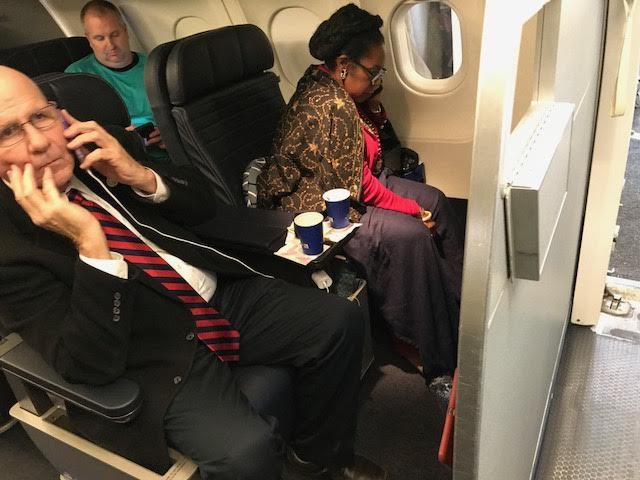 United Apologizes To Passenger Who Says Sheila Jackson Lee Got Her Seat –  Houston Public Media