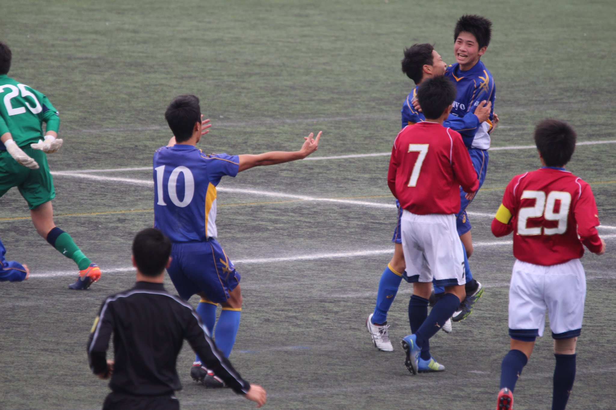 そると 17 12 23 プリンスリーグ九州参入戦1回戦 Vs佐賀東 春日公園 前半アディショナルに高原夕輝のゴールで同点 Chikuyo T Co Jmdmej0y99 Twitter