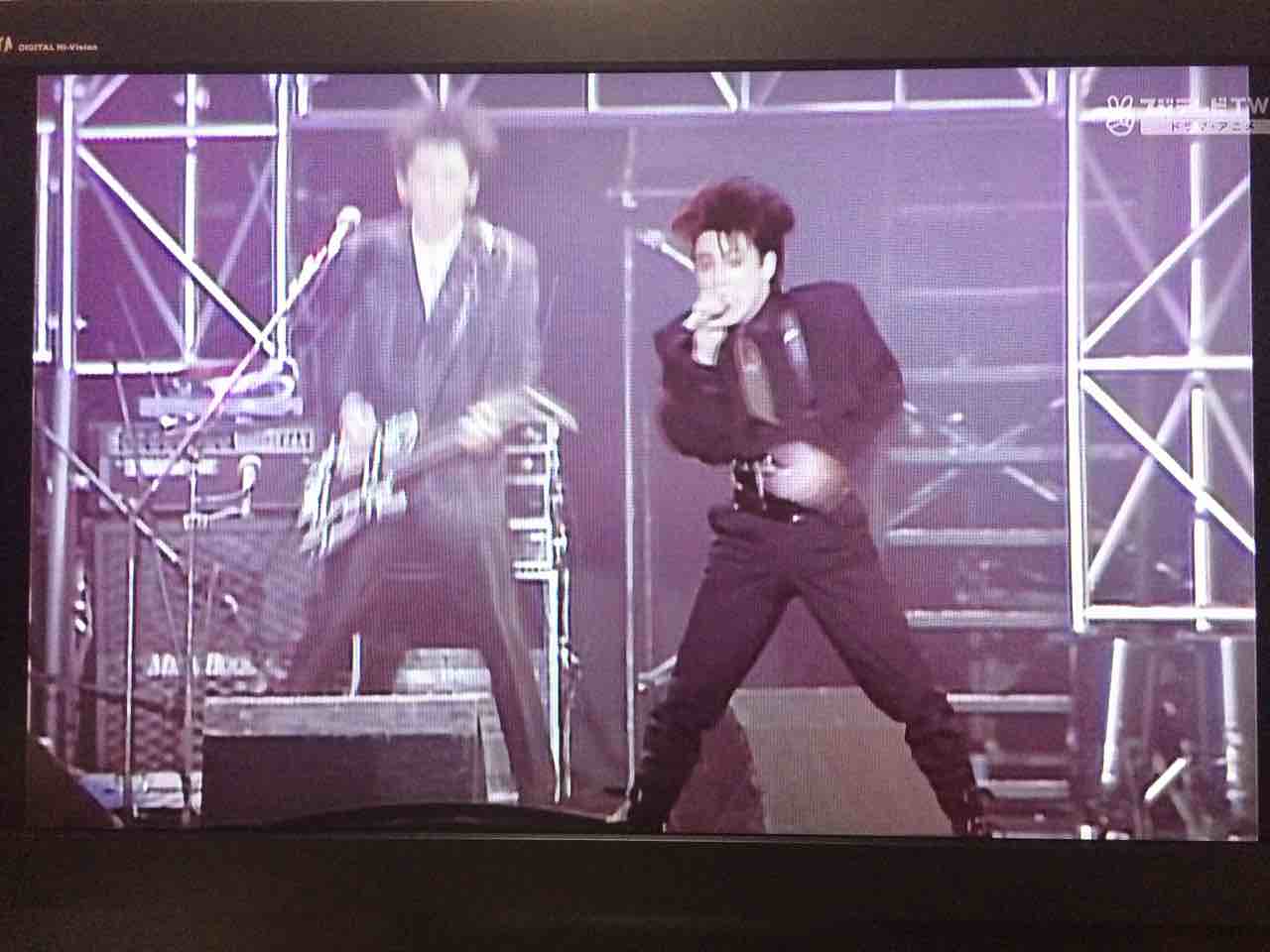 Otoya Furuhashi Csでboowyのlast Gigs Completeを録画しながら見ておる Cdでもvhsでも散々見て聴いてたけど 完全版は曲も多いし かっこいいわー コピーバンドやりたくなる 笑 T Co Rrdlbjjoar Twitter