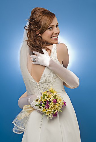 cbartelse's tweet photo. The trend continues to grow. #ONEYmoon #Sologamy #BBC #marriedmyself https://t.co/dbO2kxzr5R https://t.co/MHYAzfhhtz