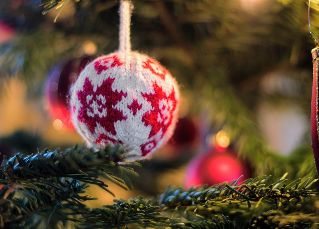 SteinbachGmbH's tweet photo. Habt ihr schon euren Weihnachtsbaum geschmückt? :-)
#weihnachtsbaum #weihnachtsdeko #christbaumkugeln #weihnachtsbaumschmuck #weihnachtsbaumschmücken #christmas #knitting #knittinglove #knittinginspiration #wolle #steinbachwolle #steinbach https://t.co/lJoufBLZlI